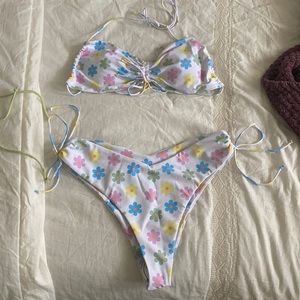 Aurelle flower print bikini